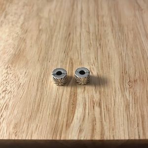 Pandora Silver Sunburst clips